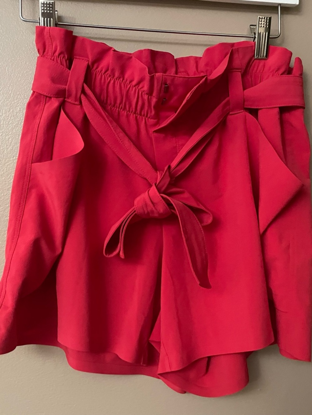 Athleta Hot red Tie-Waist Women’s Shorts Sz.10